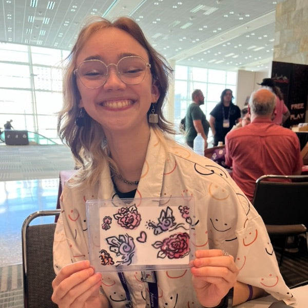 Wabi Blobi player with their doodled card