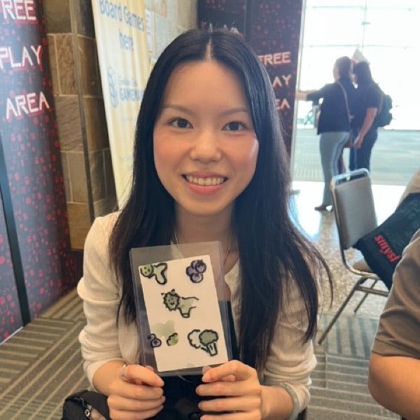 Wabi Blobi player with their doodled card