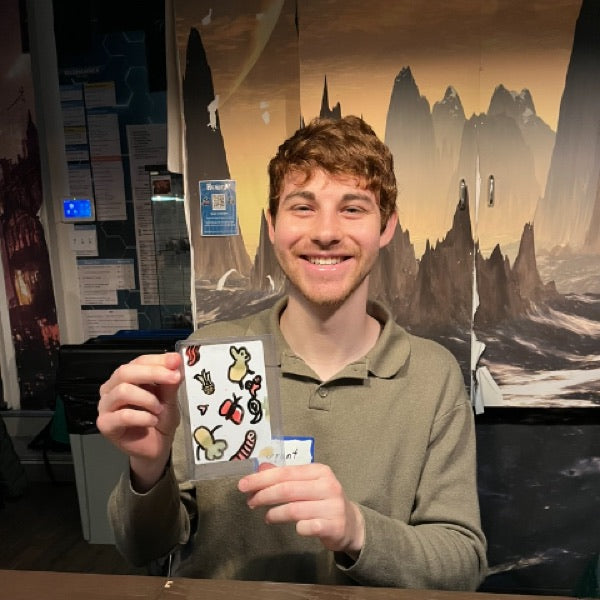 Wabi Blobi player with their doodled card